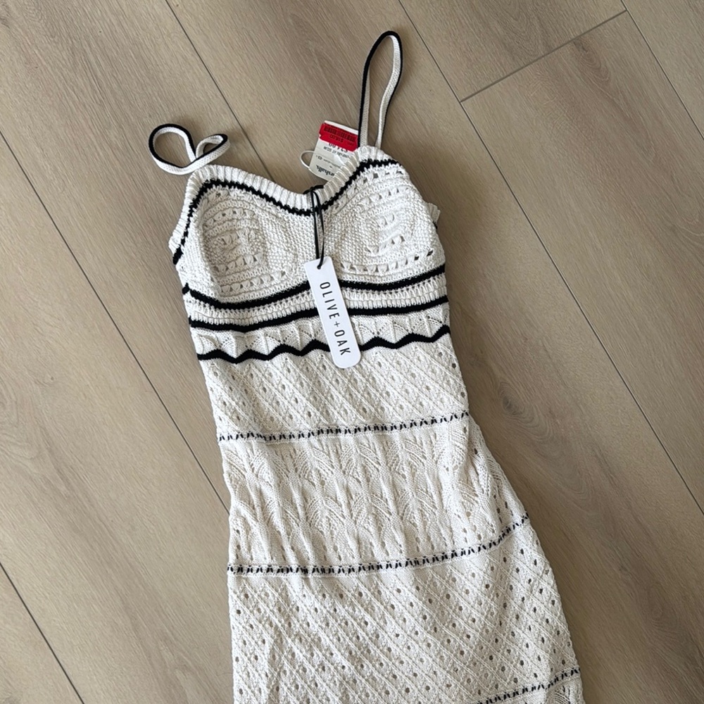 Olive + Oak Cream and Black Knit Dress